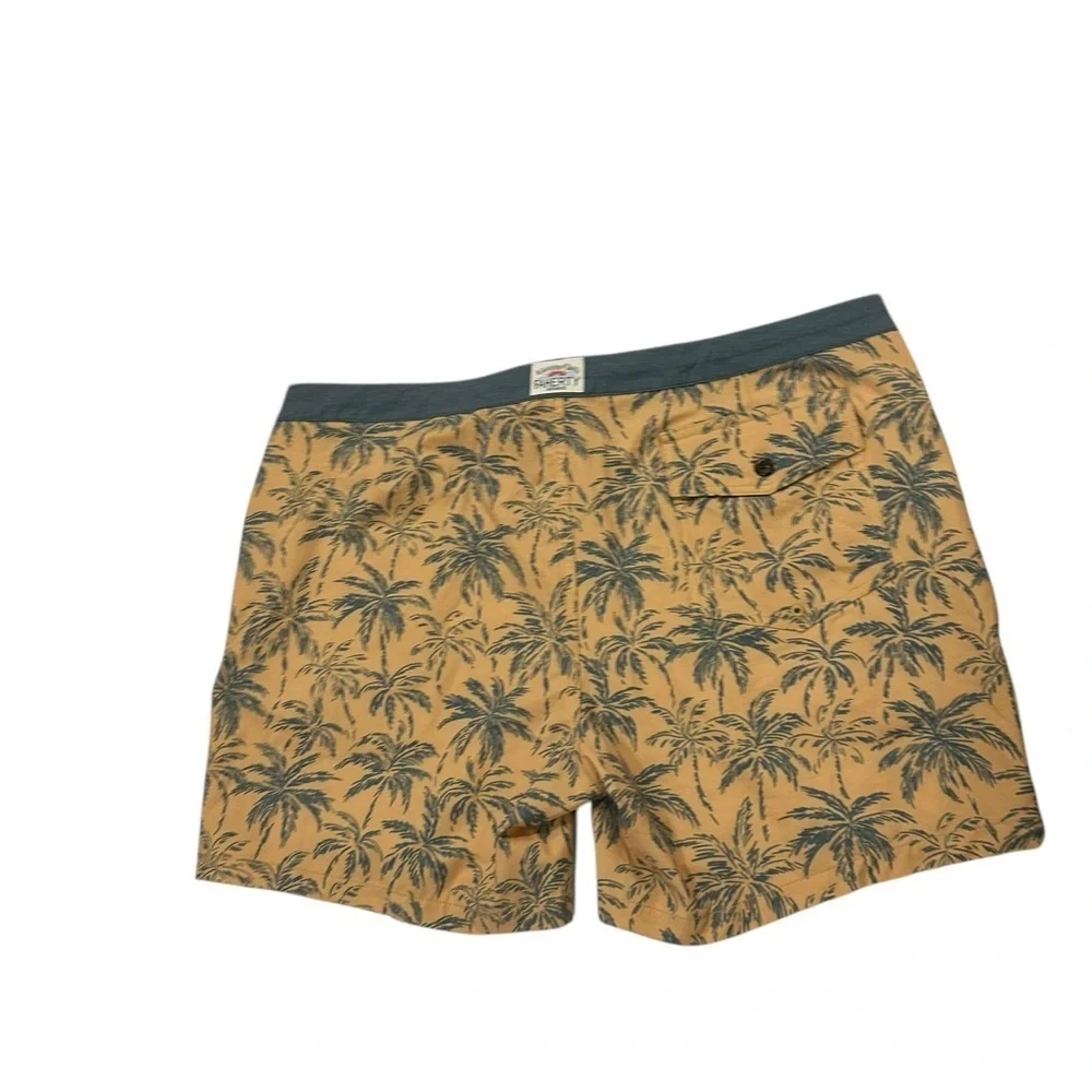 Faherty Palm Tree Yellow Grey Board Shorts Mens Size 40 Lace up Swim Surf